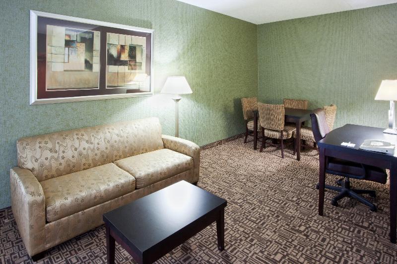 Best Western Plus Harrisonburg Extérieur photo