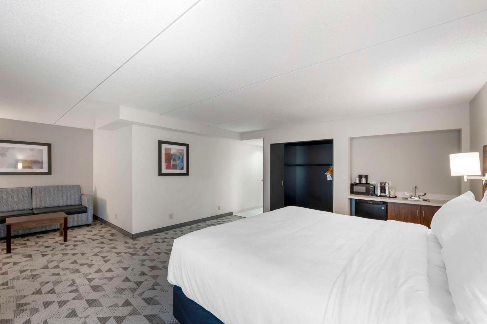 Best Western Plus Harrisonburg Extérieur photo
